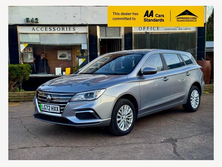 MG MG5 61.1kWh Excite Long Range Auto 5dr