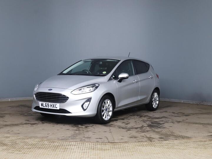 Ford Fiesta 1.0T EcoBoost Titanium Euro 6 (s/s) 5dr