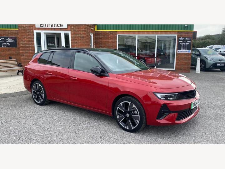 Vauxhall Astra Electric 54kWh Ultimate Sports Tourer Auto 5dr