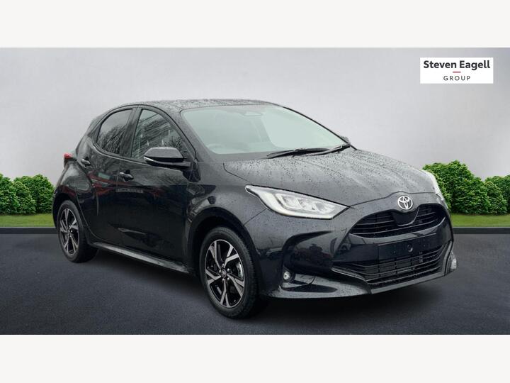 Toyota Yaris 1.5 VVT-h Design E-CVT Euro 6 (s/s) 5dr