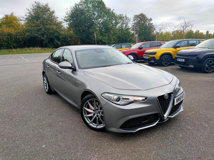 Alfa Romeo Giulia 2.0T Veloce Auto Euro 6 (s/s) 4dr Alfa Romeo Giulia 2.0T Veloce Auto Euro 6 (s/s) 4dr
