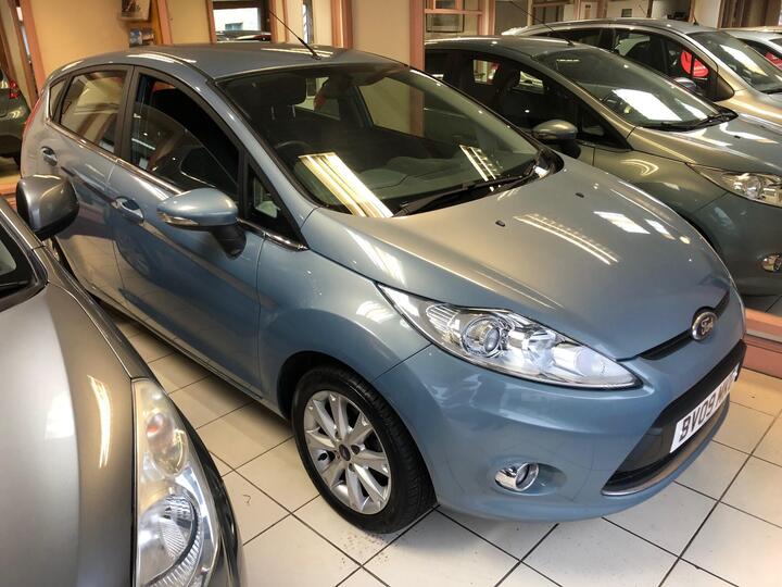 Ford Fiesta 1.25 Zetec 5dr Ford Fiesta 1.25 Zetec 5dr