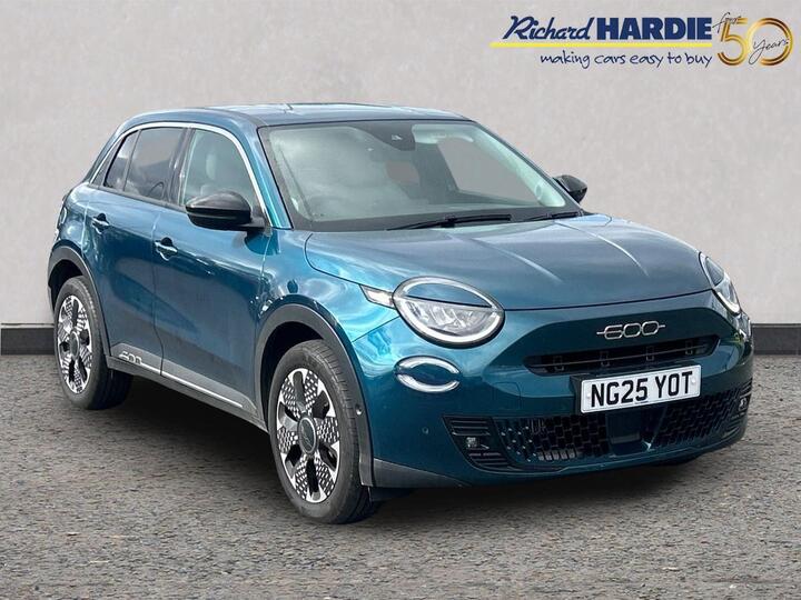 Fiat 600 1.2 MHEV La Prima E-DCT Euro 6 (s/s) 5dr