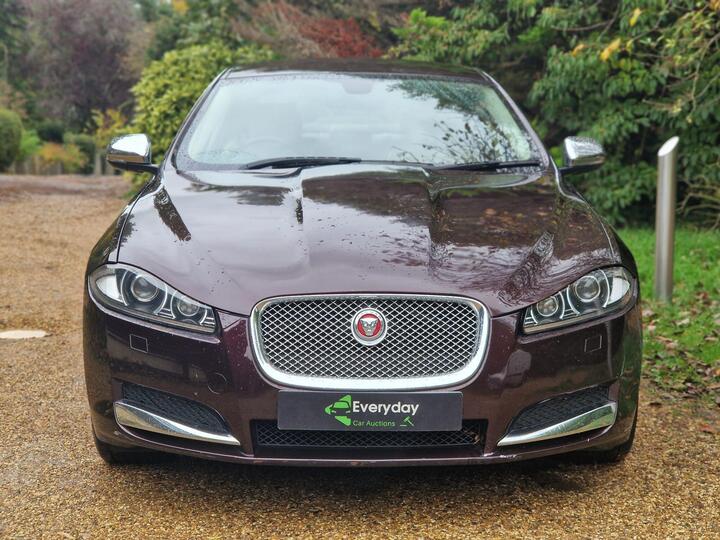 Jaguar XF 2.2d Premium Luxury Auto Euro 5 (s/s) 4dr
