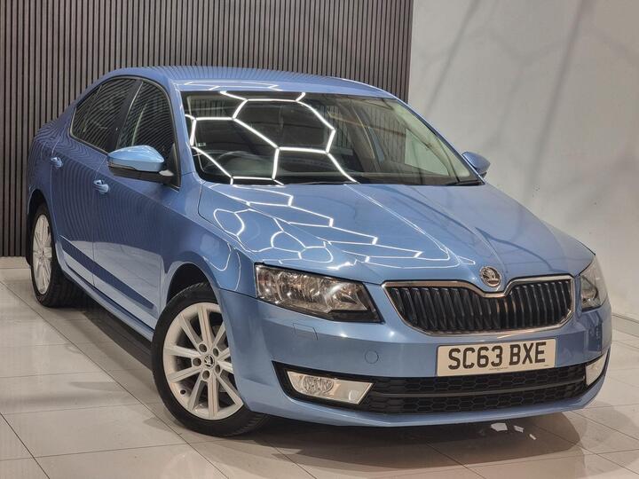 Skoda Octavia 1.6 TDI Elegance DSG Euro 5 (s/s) 5dr