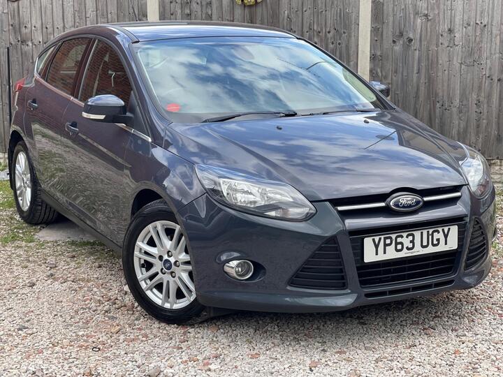 Ford Focus 1.6 Titanium Powershift Euro 5 5dr