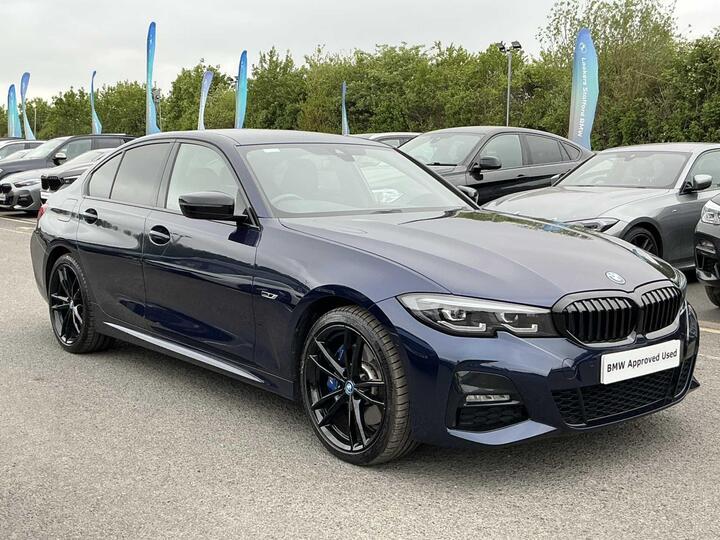 BMW 3 SERIES 2.0 330e 12kWh M Sport Pro Edition Auto Euro 6 (s/s) 4dr