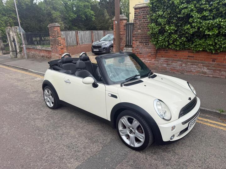 MINI Convertible 1.6 Cooper Euro 3 2dr