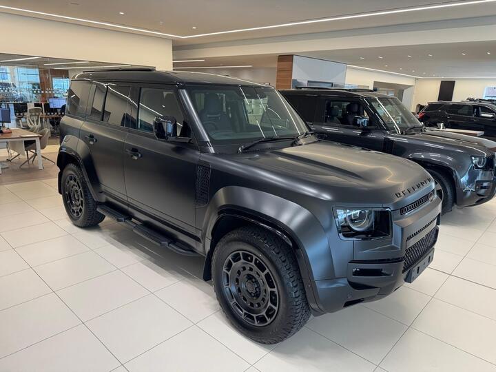 Land Rover Defender 110 4.4 P635 V8 MHEV OCTA Black Auto 4WD Euro 6 (s/s) 5dr