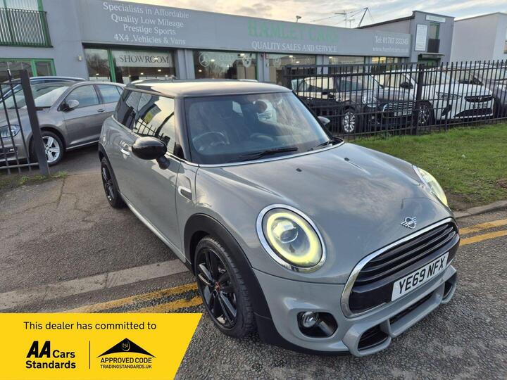 MINI Hatch 1.5 Cooper Sport Steptronic Euro 6 (s/s) 3dr
