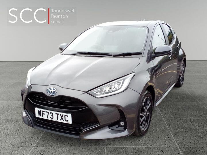 Toyota Yaris 1.5 VVT-h Design E-CVT Euro 6 (s/s) 5dr