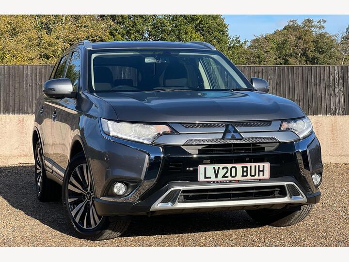 Mitsubishi Outlander 2.0 MIVEC Design CVT 4WD Euro 6 (s/s) 5dr Mitsubishi Outlander 2.0 MIVEC Design CVT 4WD Euro 6 (s/s) 5dr