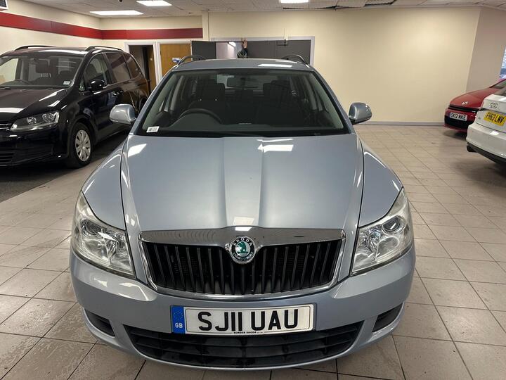 Skoda Octavia 1.4 TSI SE Euro 5 5dr Skoda Octavia 1.4 TSI SE Euro 5 5dr