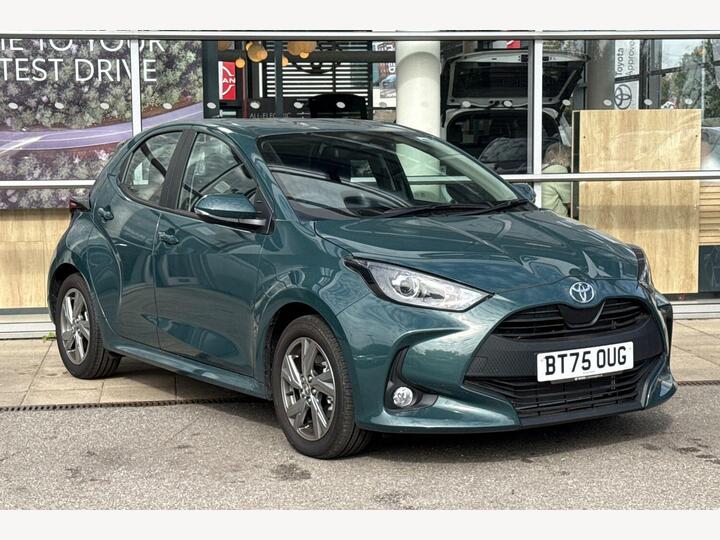 Toyota Yaris 1.5 VVT-h Icon E-CVT Euro 6 (s/s) 5dr