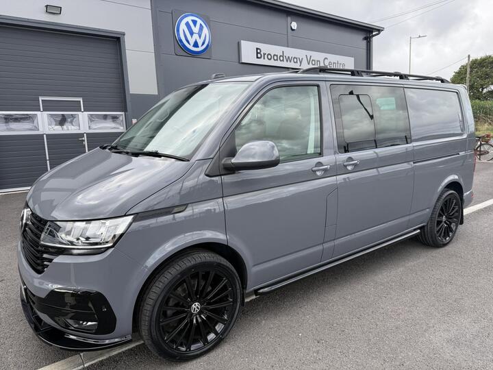Volkswagen Transporter 2.0 TDI T32 Highline Kombi DSG FWD LWB High Roof Euro 6 (s/s) 5dr