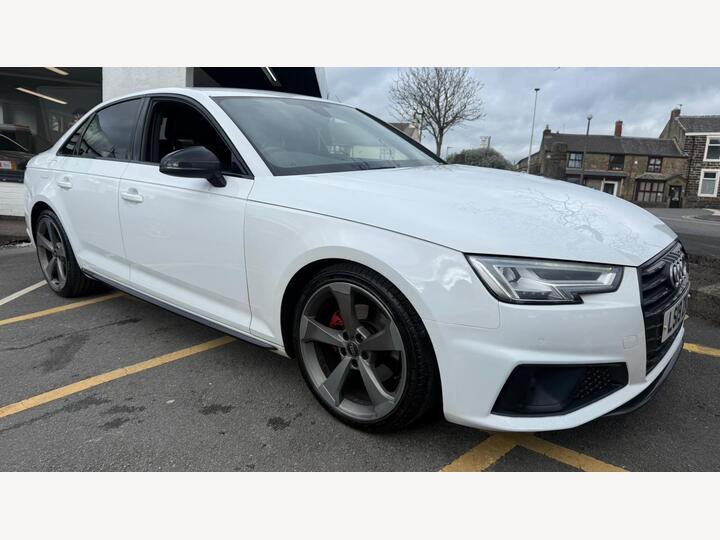 Audi A4 2.0 TFSI 35 Black Edition Euro 6 (s/s) 4dr