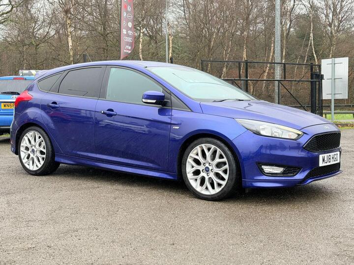Ford Focus 1.0T EcoBoost ST-Line Euro 6 (s/s) 5dr
