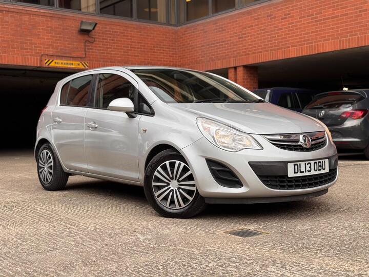 Vauxhall Corsa 1.2 16V Exclusiv Easytronic Euro 5 5dr (A/C)