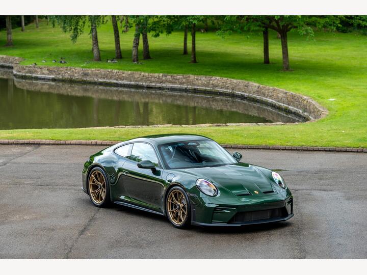Porsche 911 4.0 GT3 Touring Euro 6 2dr
