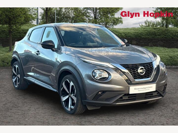Nissan Juke 1.0 DIG-T Tekna Euro 6 (s/s) 5dr Nissan Juke 1.0 DIG-T Tekna Euro 6 (s/s) 5dr
