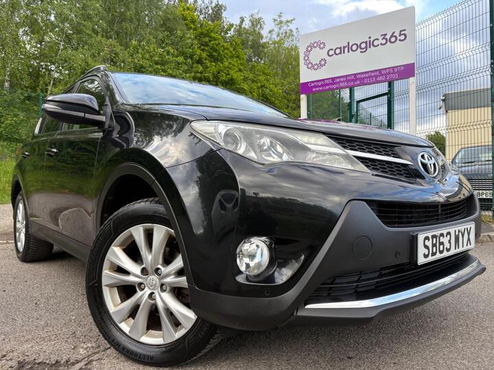Toyota RAV4 2.2 D-4D Invincible 4WD Euro 5 5dr