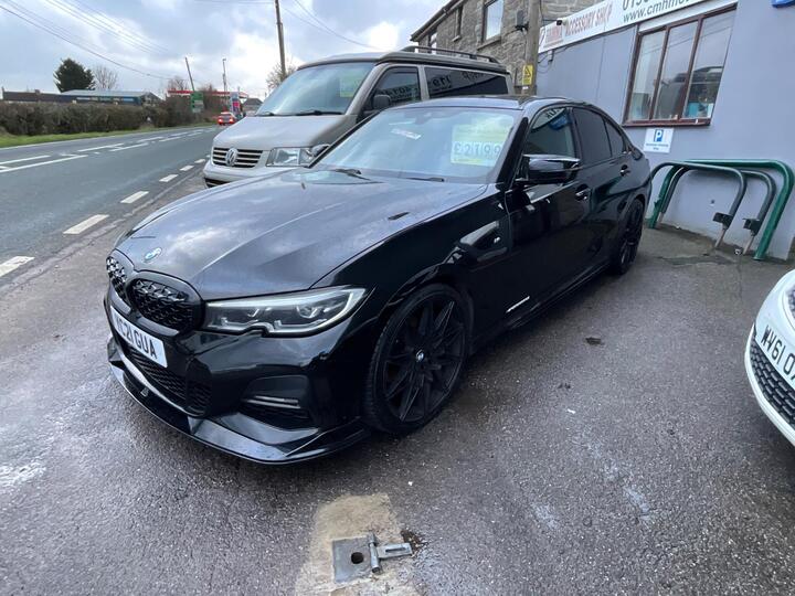 BMW 3 Series 2.0 320i M Sport Auto Euro 6 (s/s) 4dr BMW 3 Series 2.0 320i M Sport Auto Euro 6 (s/s) 4dr