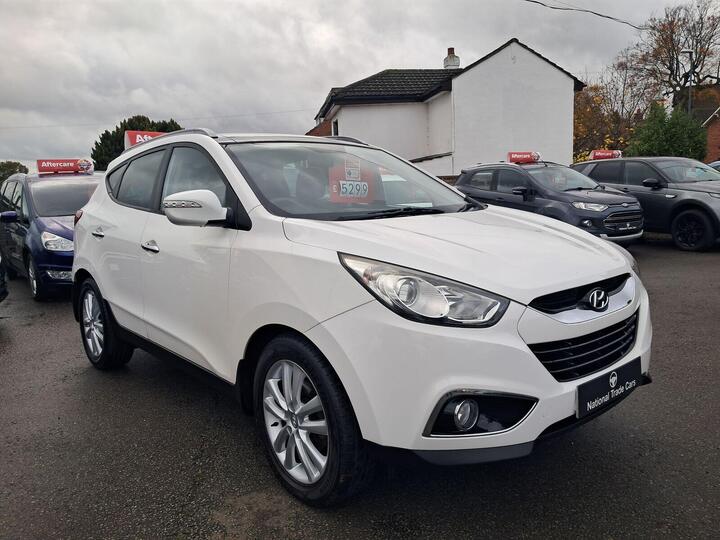 Hyundai IX35 2.0 CRDi Premium 4WD Euro 5 5dr Hyundai IX35 2.0 CRDi Premium 4WD Euro 5 5dr