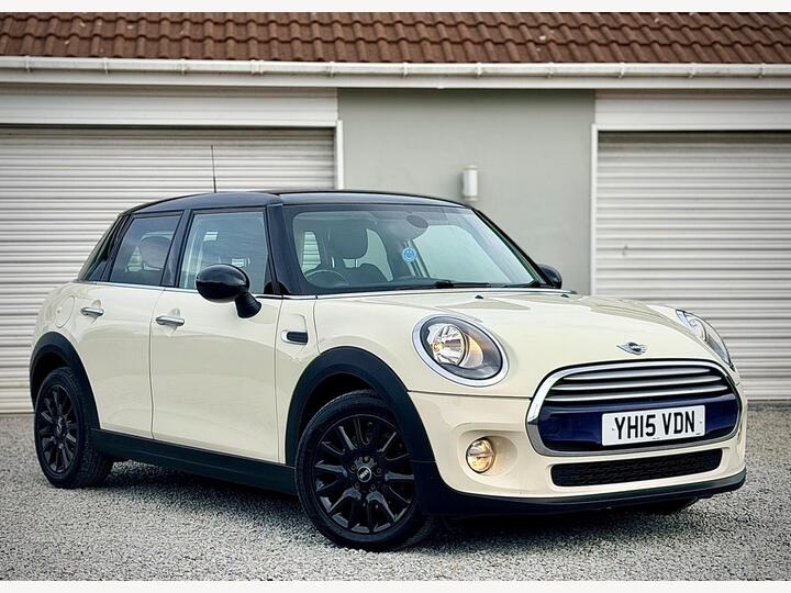 MINI Hatch 1.5 Cooper D Euro 6 (s/s) 5dr
