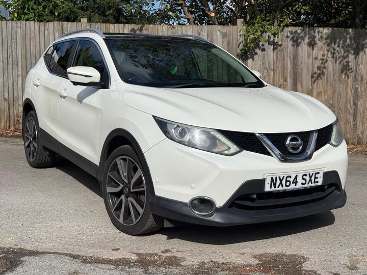 Nissan Qashqai 1.5 DCi Tekna 2WD Euro 5 (s/s) 5dr