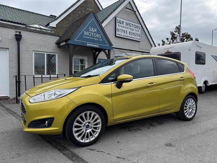 Ford Fiesta 1.6 Titanium Powershift Euro 5 5dr