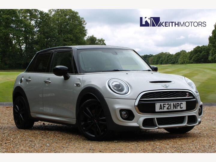 MINI Hatch 2.0 Cooper S Sport Steptronic Euro 6 (s/s) 5dr