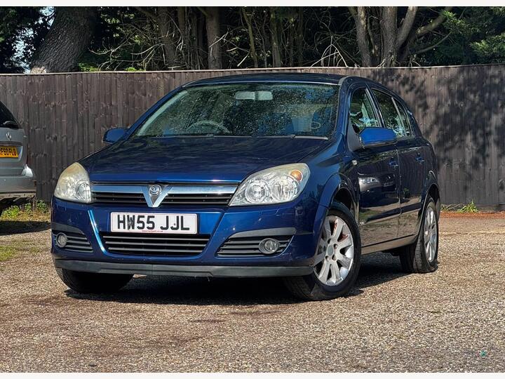 Vauxhall Astra 1.8i 16v Club 5dr