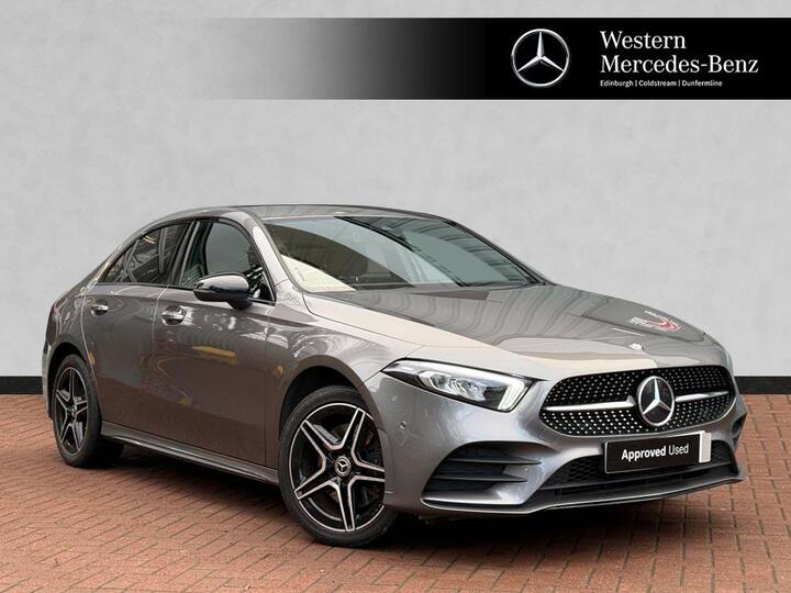 Mercedes-Benz A-Class Hatch 1.3 A250e 15.6kWh AMG Line (Premium) 8G-DCT Euro 6 (s/s) 4dr Mercedes-Benz A-Class Hatch 1.3 A250e 15.6kWh AMG Line (Premium) 8G-DCT Euro 6 (s/s) 4dr