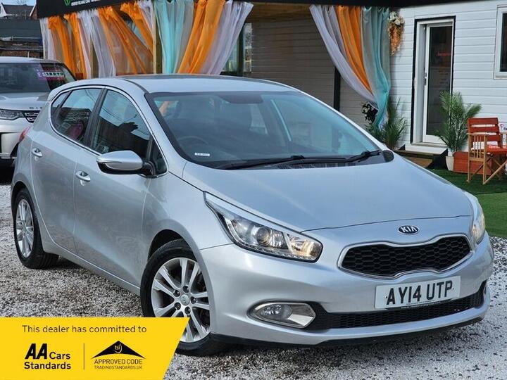 Kia Ceed 1.6 CRDi EcoDynamics 2 Euro 5 (s/s) 5dr
