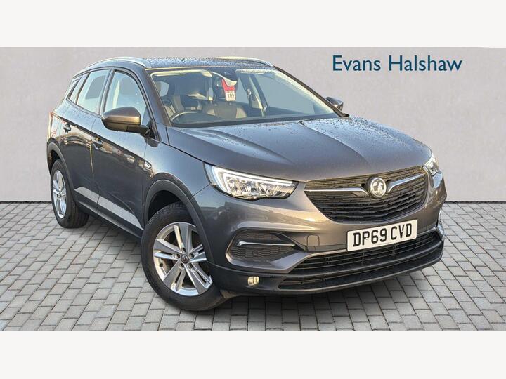 Vauxhall GRANDLAND X DIESEL HATCHBACK 1.5 Turbo D BlueInjection SE Euro 6 (s/s) 5dr Vauxhall GRANDLAND X DIESEL HATCHBACK 1.5 Turbo D BlueInjection SE Euro 6 (s/s) 5dr