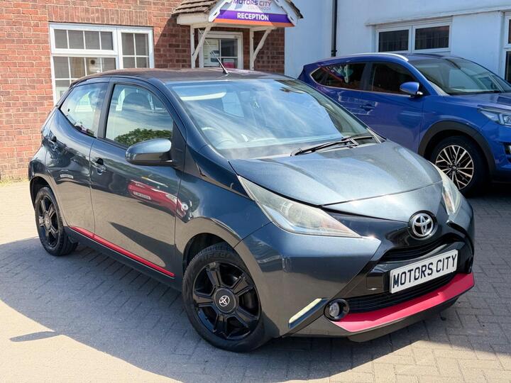 Toyota AYGO 1.0 VVT-i X-pression Euro 5 5dr Euro 5