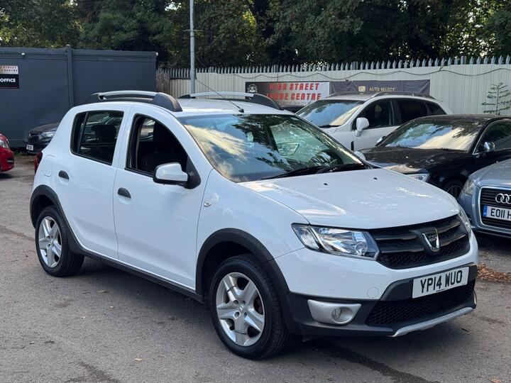 Dacia Sandero Stepway 0.9 TCe Laureate Euro 5 5dr