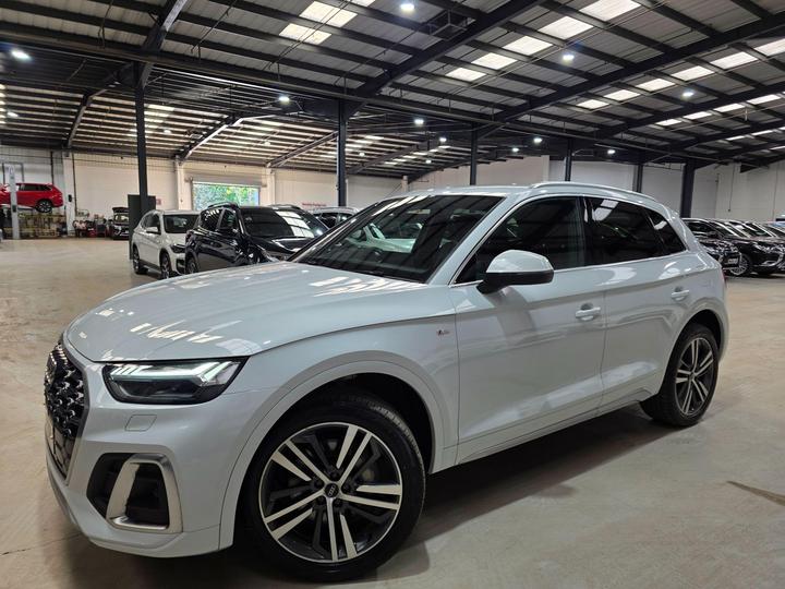 Audi Q5 2.0 TFSIe 55 Competition S Tronic Quattro Euro 6 (s/s) 5dr 17.9kWh