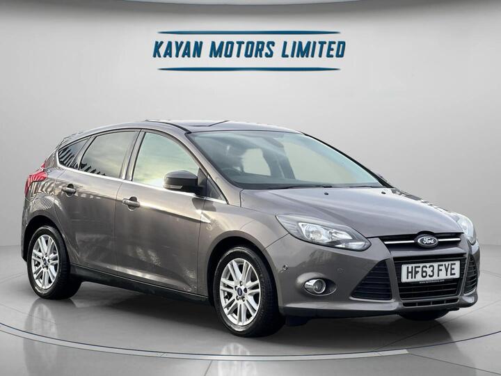 Ford Focus 1.6T EcoBoost Titanium Euro 5 (s/s) 5dr