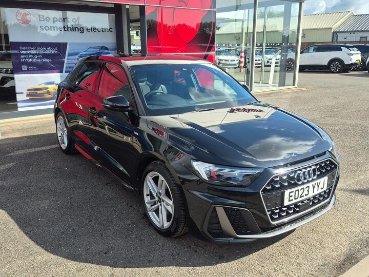 Audi A1 1.0 TFSI 30 S Line Sportback S Tronic Euro 6 (s/s) 5dr