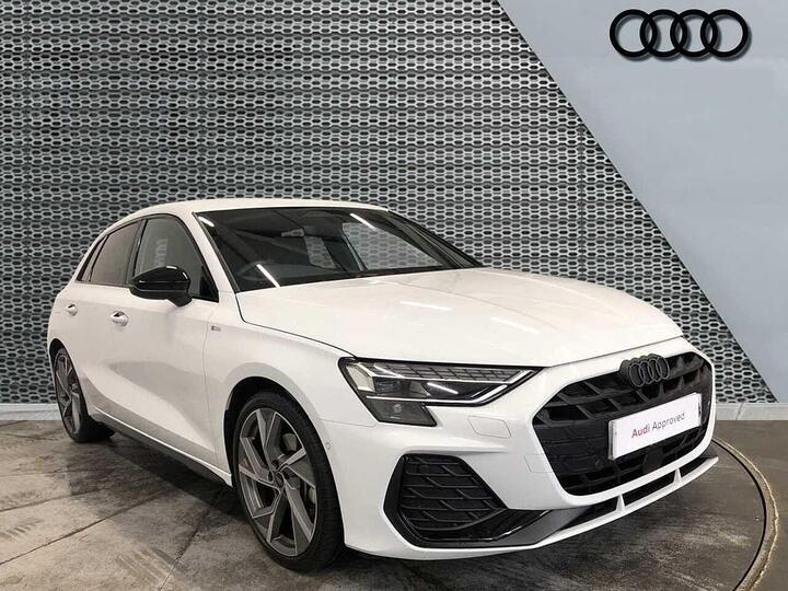 Audi A3 Sportback 1.5 TFSI Black Edition Sportback S Tronic Euro 6 (s/s) 5dr