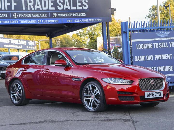 Jaguar XE 2.0d Portfolio Auto AWD Euro 6 (s/s) 4dr