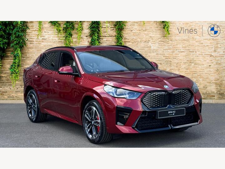 BMW IX2 EDrive20 Shadow Edi 20 66.5kWh Shadow Edition Auto EDrive 5dr (11kW Charger)