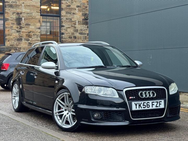 Audi RS4 Avant 4.2 Quattro 5dr Audi RS4 Avant 4.2 Quattro 5dr
