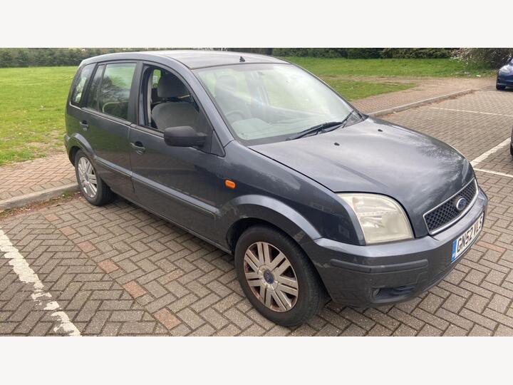 Ford Fusion 1.6 3 5dr