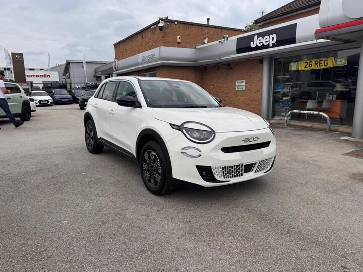 Fiat 600 1.2 MHEV E-DCT Euro 6 (s/s) 5dr