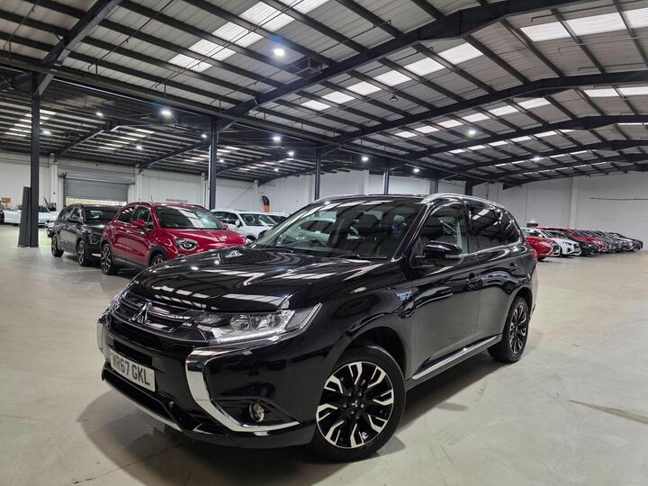 Mitsubishi Outlander 2.0h 12kWh 4h CVT 4WD Euro 6 (s/s) 5dr