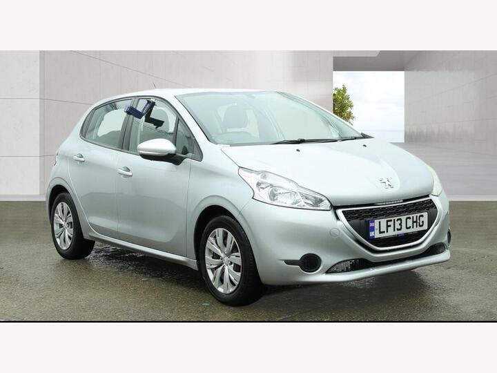 Peugeot 208 1.2 VTi Access+ Euro 5 5dr