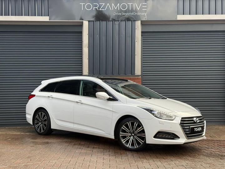 Hyundai I40 1.7 CRDi Blue Drive Premium Tourer DCT Euro 6 (s/s) 5dr Hyundai I40 1.7 CRDi Blue Drive Premium Tourer DCT Euro 6 (s/s) 5dr