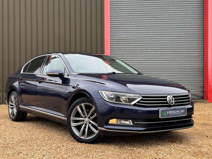 Volkswagen PASSAT 2.0 TDI BlueMotion Tech GT DSG Euro 6 (s/s) 4dr Volkswagen PASSAT 2.0 TDI BlueMotion Tech GT DSG Euro 6 (s/s) 4dr